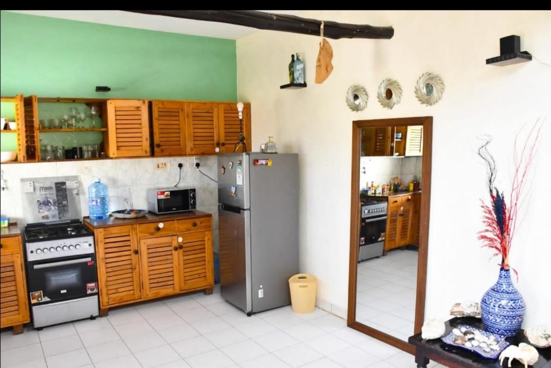 Mavericks Convenient Cozy Loft In Diani'S Cbd ウクンダ エクステリア 写真