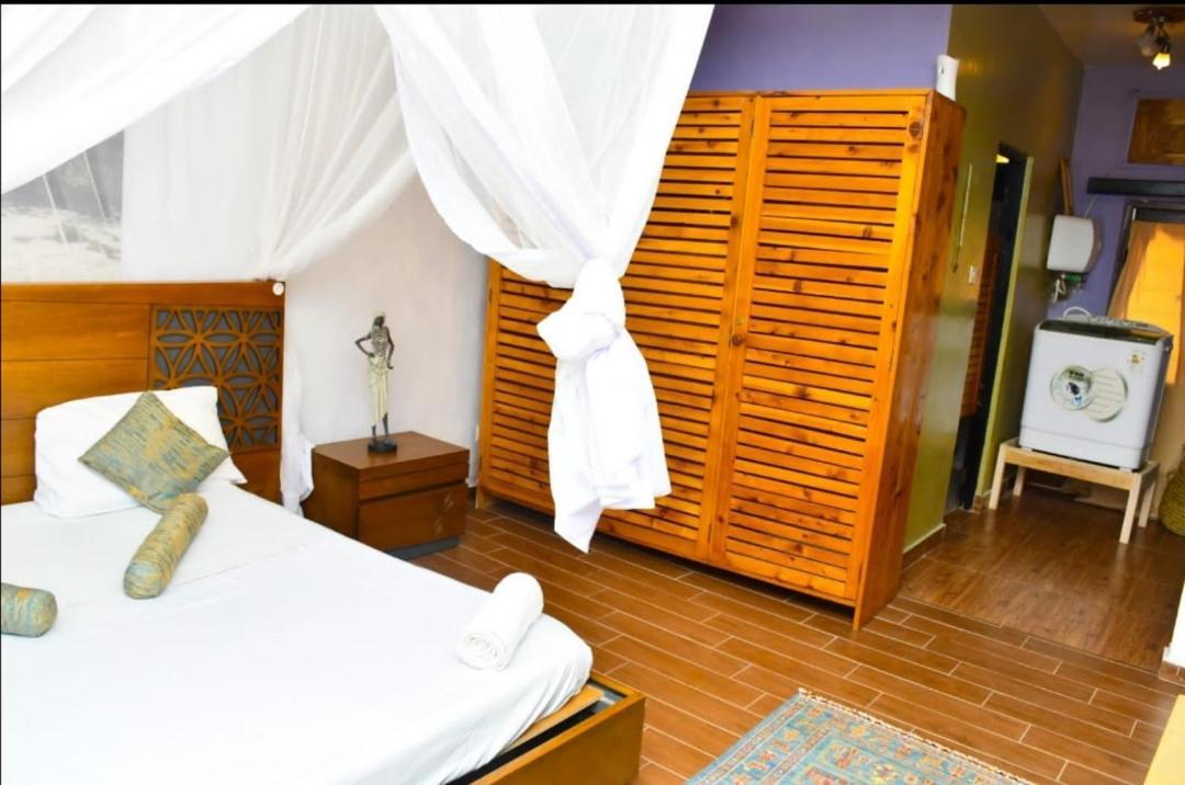 Mavericks Convenient Cozy Loft In Diani'S Cbd ウクンダ エクステリア 写真